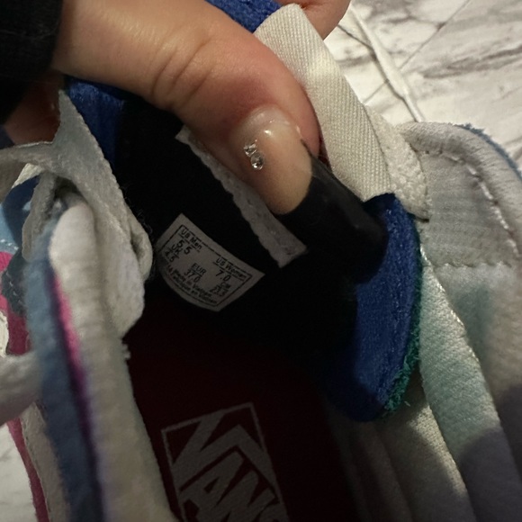 MULTICOLOR HIGHTOP VANS - Picture 5 of 5